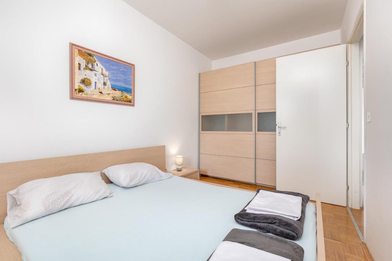 Apartman Leona Vrbnik (Primorje-Gorski Kotar) Exterior foto